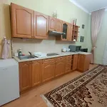 Family Kv דירה קרלובי וארי